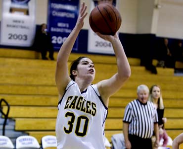 Reinhardt's Kinsey Galyon reached the prestigious 1,000-point mark for her career at home on Wednesday.